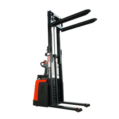 CDD15P-Li Stand-On Pallet Stacker With Standard Mast